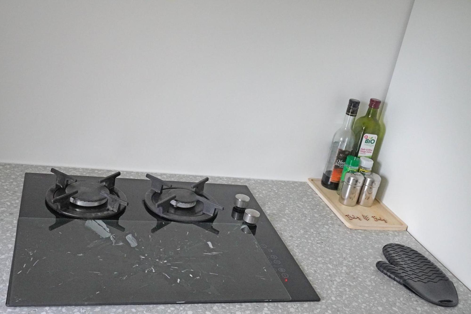 Appartement Entier 2 Chambres Chez Zarius อติส-มงส์ ภายนอก รูปภาพ