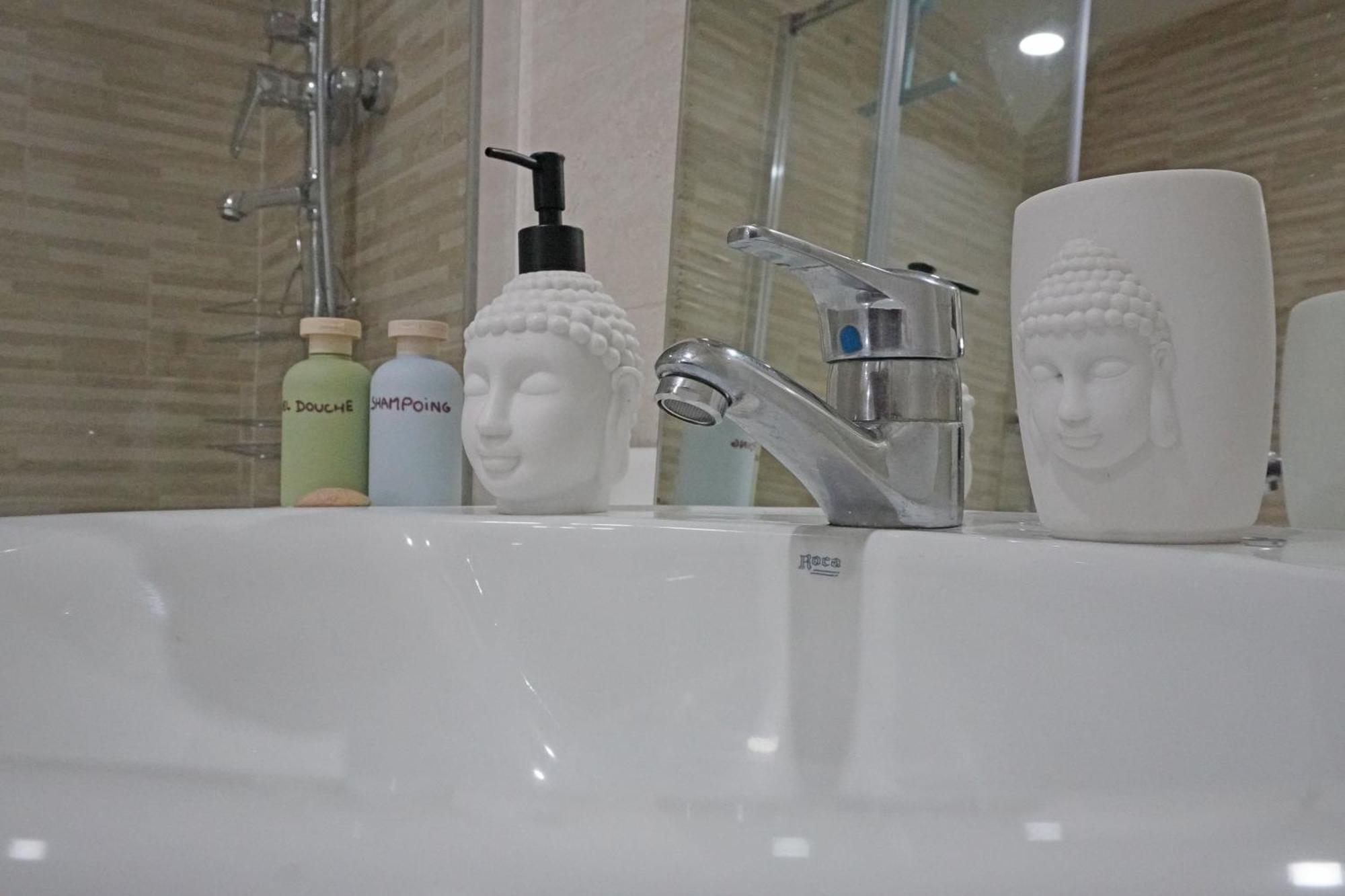 Appartement Entier 2 Chambres Chez Zarius อติส-มงส์ ภายนอก รูปภาพ